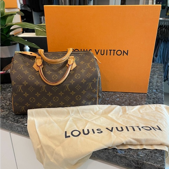 Louis Vuitton Vintage Monogram Canvas Speedy 30 - Picture 1 of 13